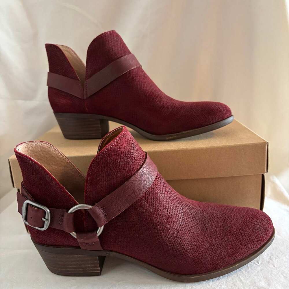 Lucky Brand Bernaeh Ankle Boots